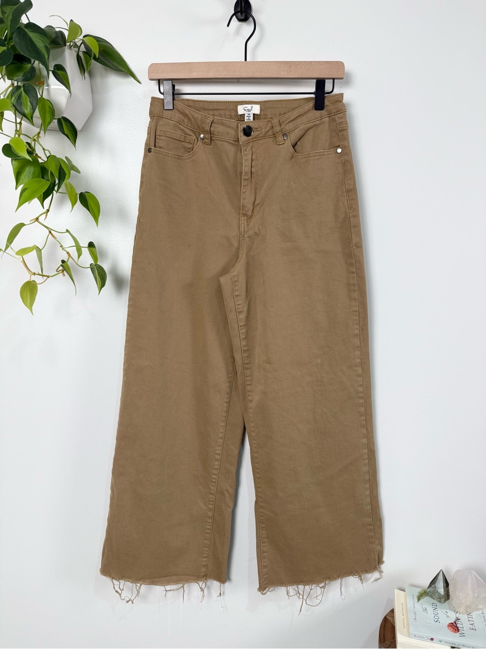 Easel Soft Stretch High Waisted Wide Leg Twill Pants Size M Light Brown Raw Hem